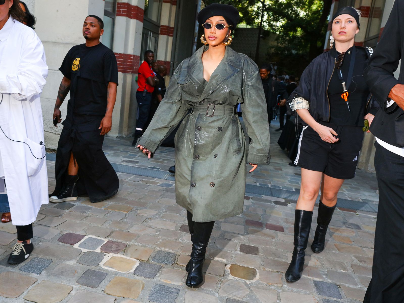 Phil Oh Shoots the Best Street Style at the Fall 2025 Couture Shows in Paris